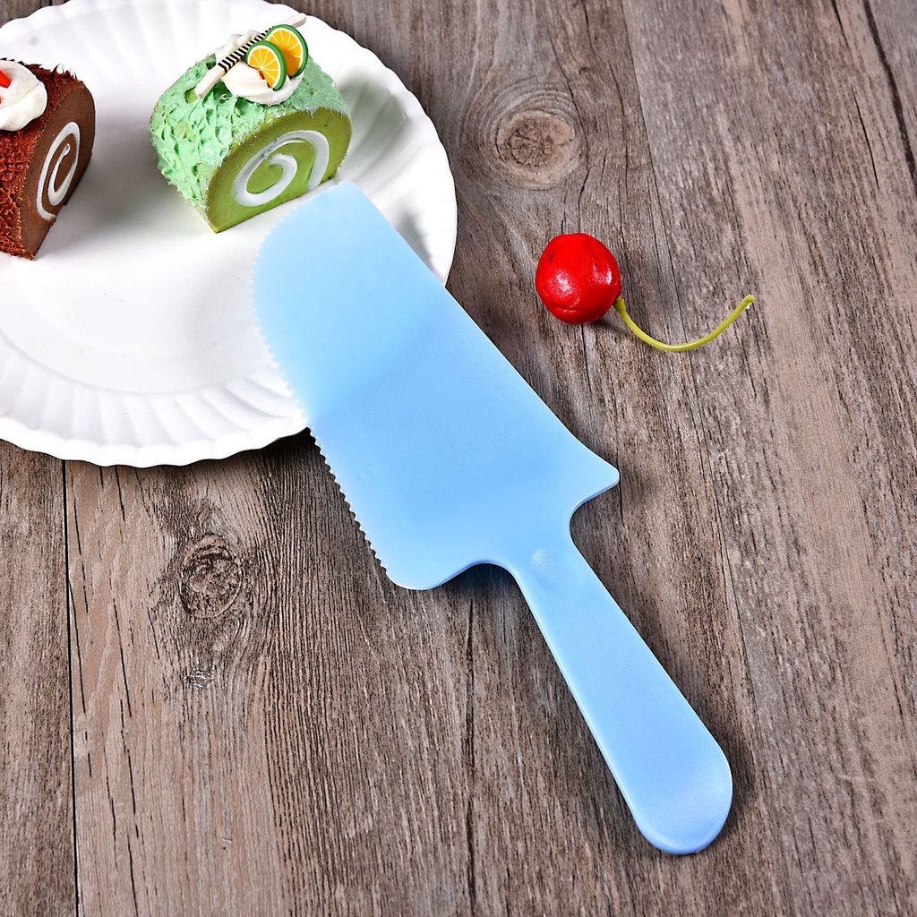 Dao Cắt Bánh Bằng Nhựa Dùng Một Lần