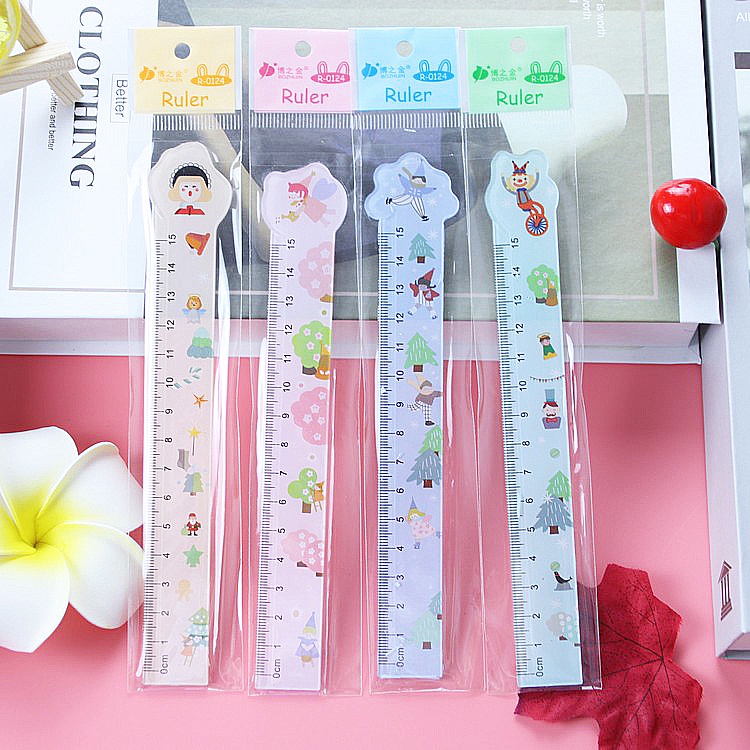 Thước Nhựa Trong Suốt Hình Phi Hành Gia Hoạt Hình 15cm Tiện Dụng Cho Học Sinh