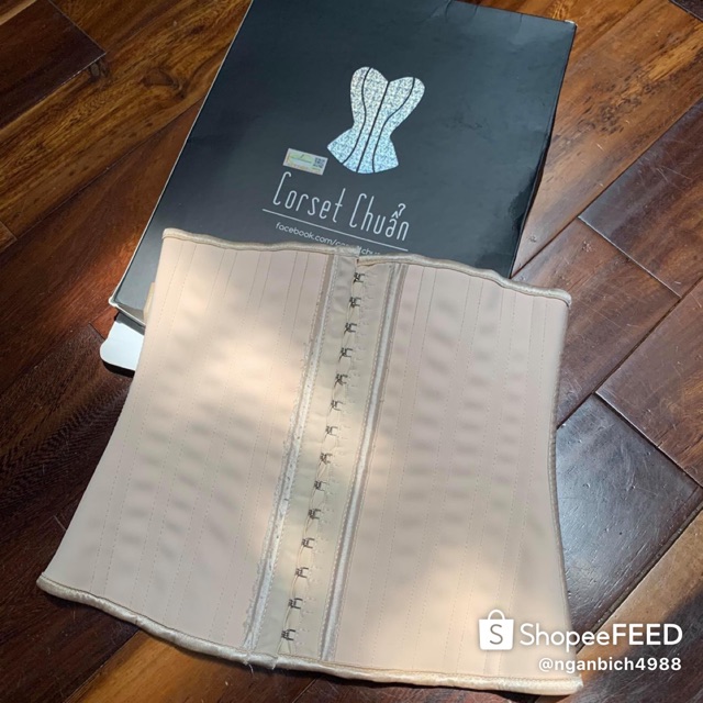 Latex corset chuẩn