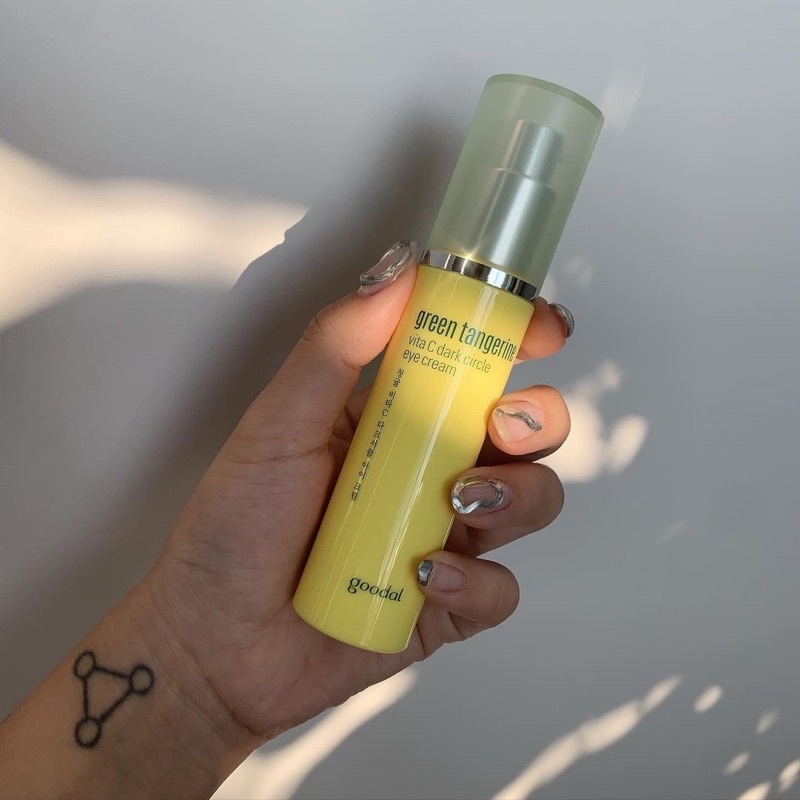 Kem dưỡng giảm thâm mắt GOODAL GREEN TANGERINE VITA C DARK CIRCLE EYE CREAM