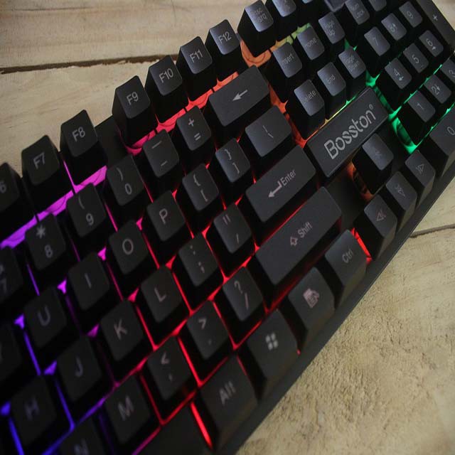 [Mã ELFLASH5 giảm 20K đơn 50K] Bàn phím gaming ❤️FREESHIP❤️ LED giả cơ Bosston 803 kèm chuột Fuhlen L102 - Bibitechs