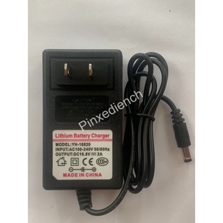 Sạc 4s 16.8v 2a vuông, chuyên sạc pin Li-ion 14.4V, có đèn báo đầy