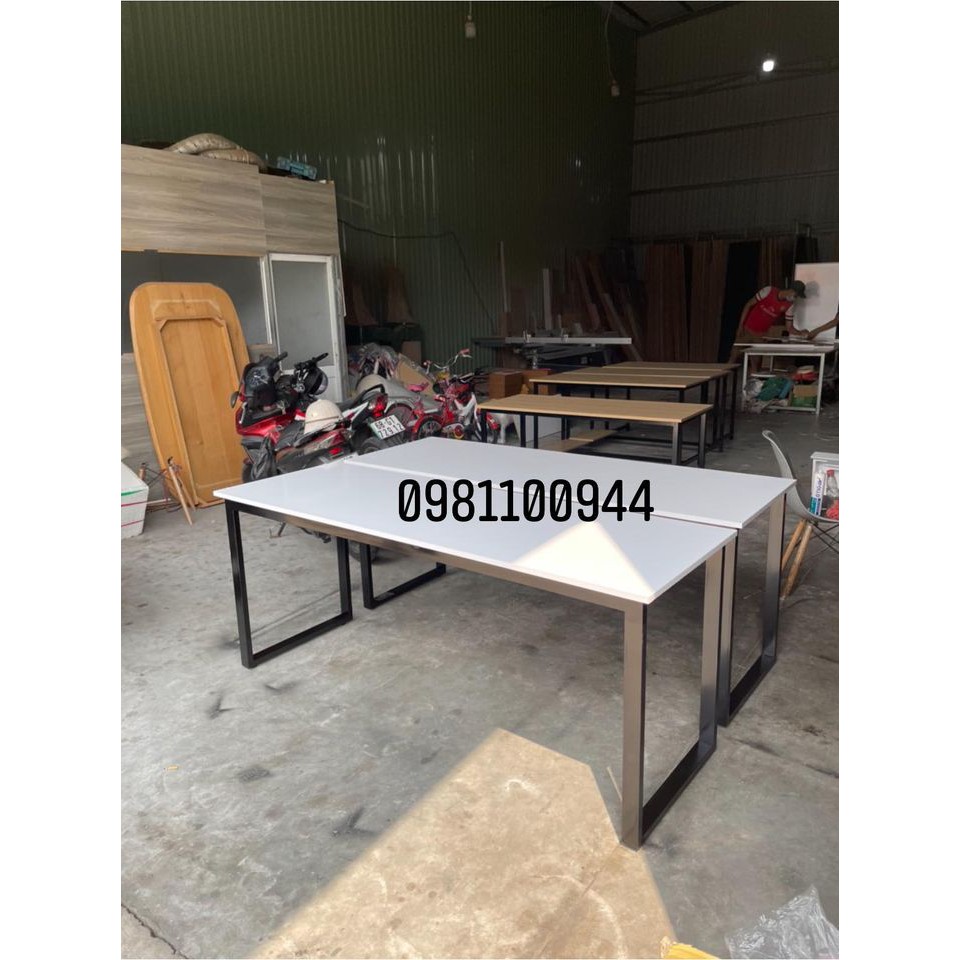 Bàn làm việc chân U dài 1m8