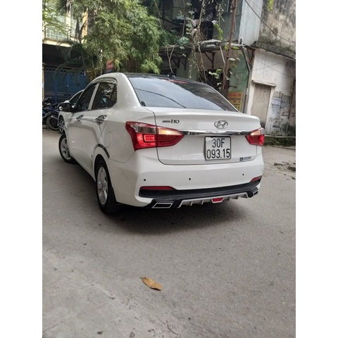 Lip chia đôi bô xe I10 4 cửa 2016-2019-2021 bản sedan