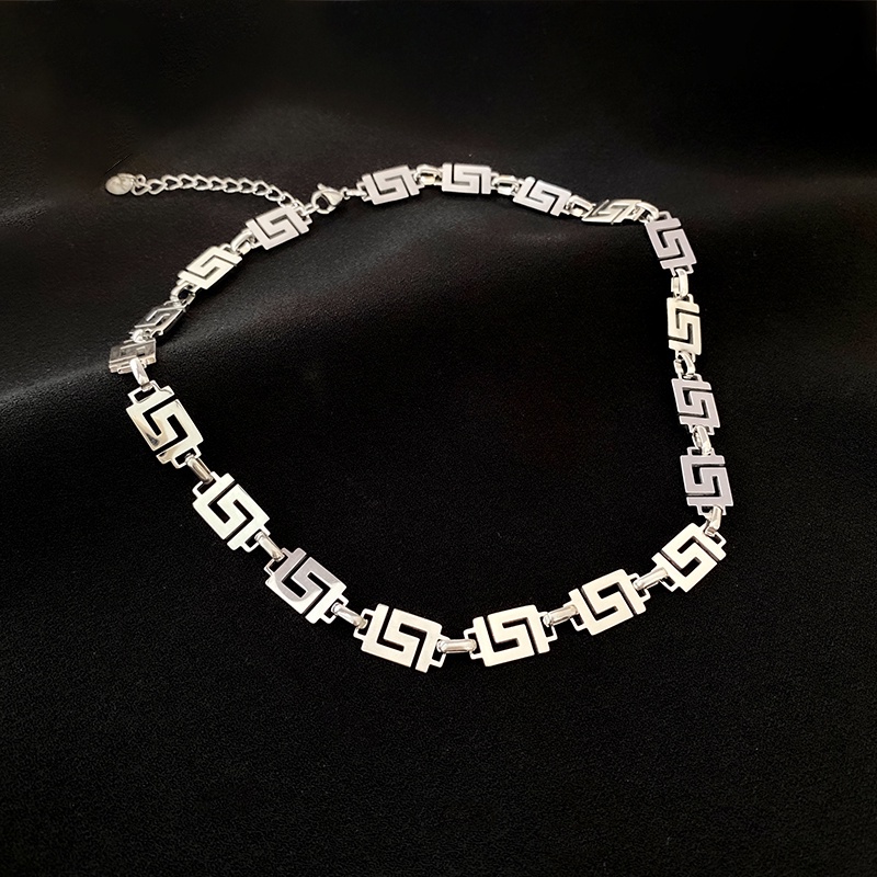 Dây chuyền mặt vuông dáng ngắn phong cách hip hop 19A1383