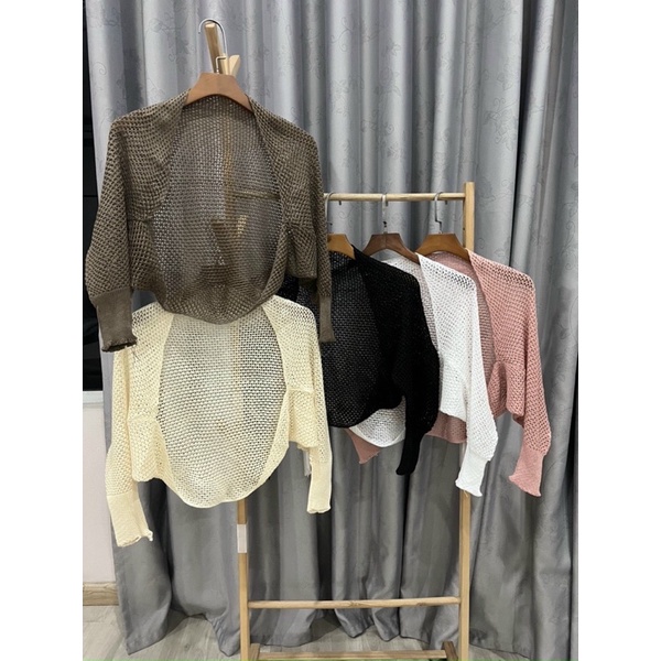 Áo khoác len choàng lưới tay bo bồng mix gì cũng xinh