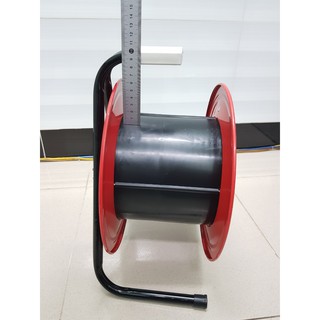 Rulo cuốn dây điện có CB chống giật
