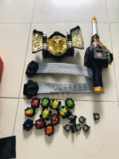 Đồ chơi siêu nhân Beast