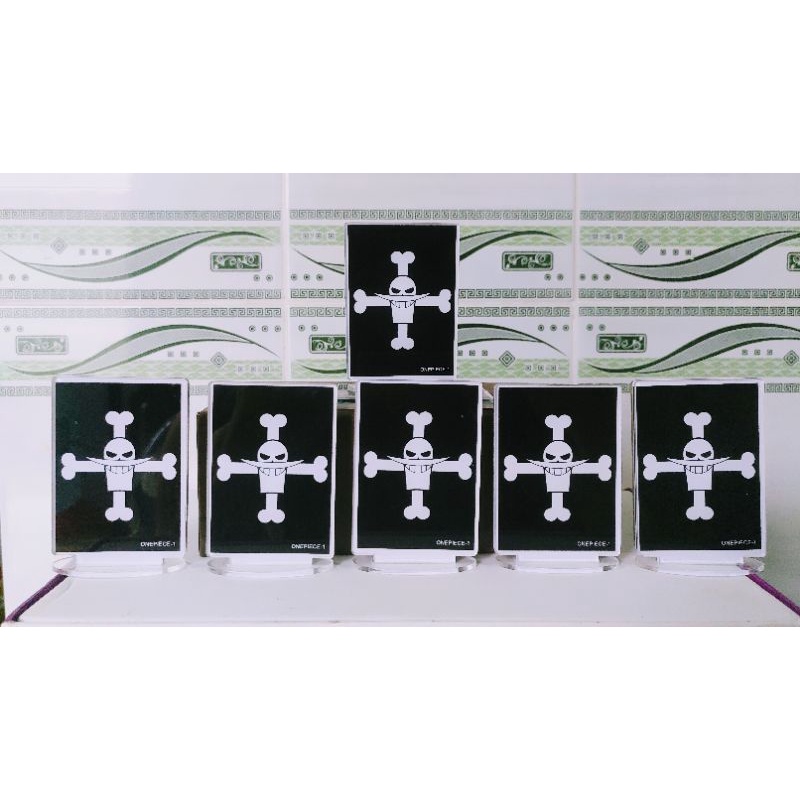 Thẻ Mica - ONEPIECE - Băng Hải Tặc Râu Trắng