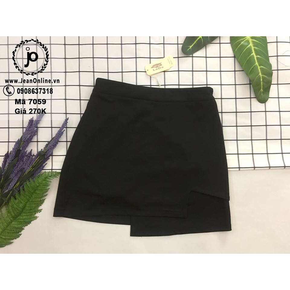 BIGSIZE - Short váy đen (MS 7059)