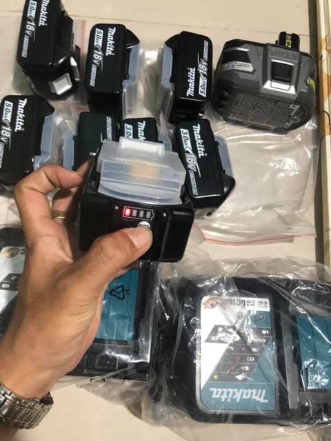 Pin lion 18v-5ah makita chính hãng mới 100%