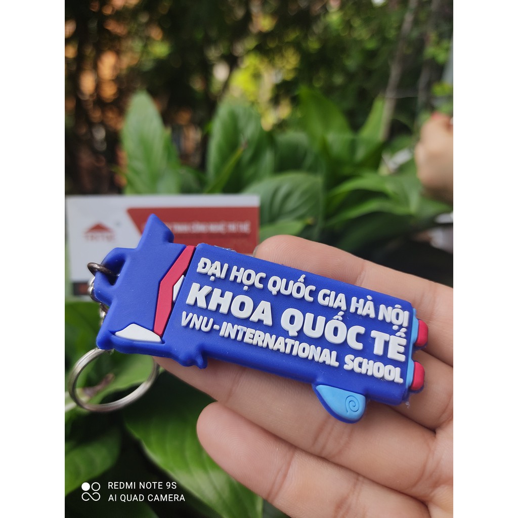 Đặt móc khóa cao su, nhận in tem mác cao su nhựa dẻo theo yêu cầu giá rẻ, móc khóa làm quà tặng doanh nghiệp