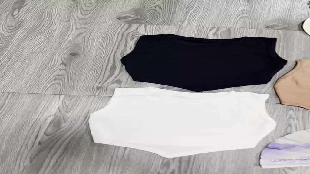 Áo ba lỗ croptop vạt xéo vải tăm B4 xinh | BigBuy360 - bigbuy360.vn