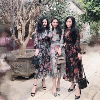 Váy hoa voan xanh