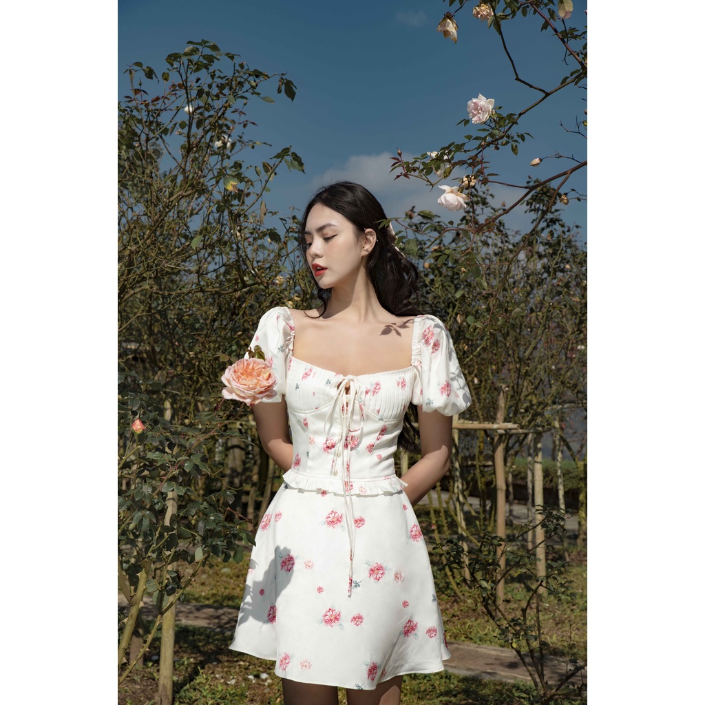 Váy nữ thiết kế xếp ly ngực The Peachy- Kaylee Dress Hoa chất liệu lụa in hoa