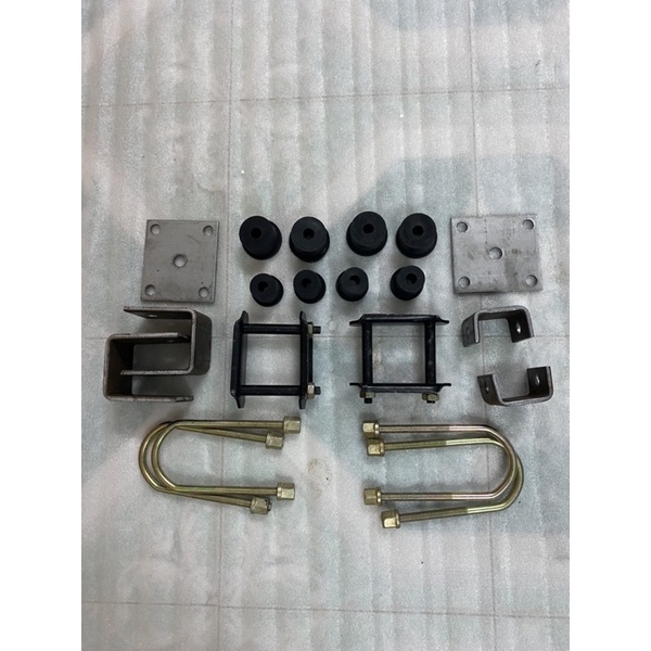 Bộ phụ kiện lắp nhíp đầy đủ.dùng lắp cho các loại nhíp bản 5cm,6cm,7cm,cao su to 4cm,nhỏ 3cm