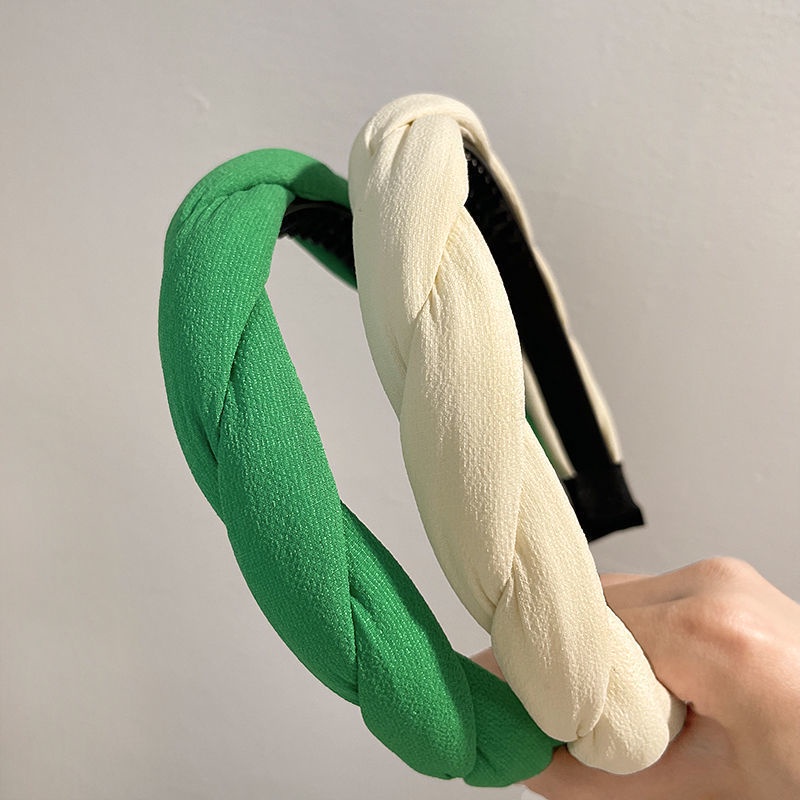 Cài tóc phong cách cổ điển thời trang xuân thu dành cho nữ