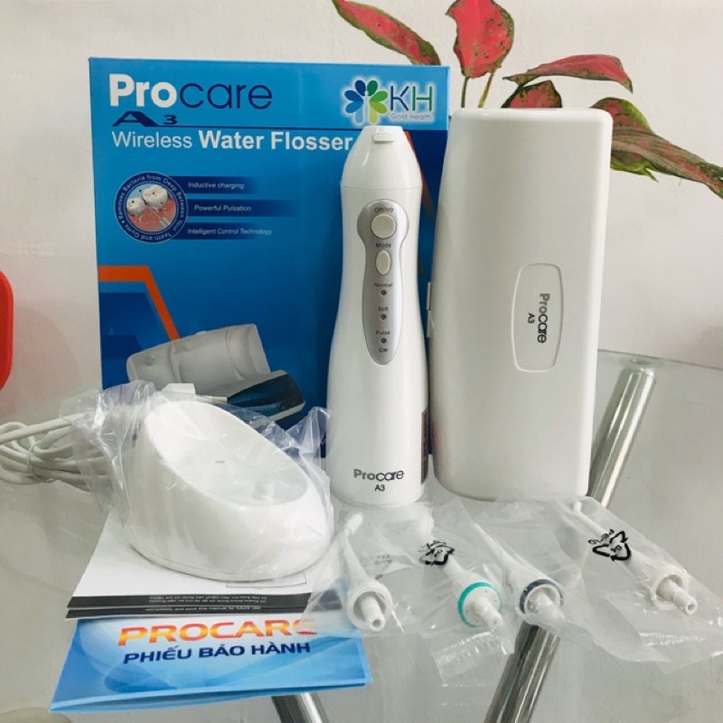 Máy tăm nước du lịch Procare