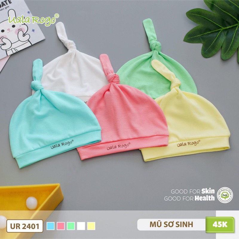Phụ kiện sơ sinh chất peptit mũ, yếm, bao tay bé trai gái ualarogo