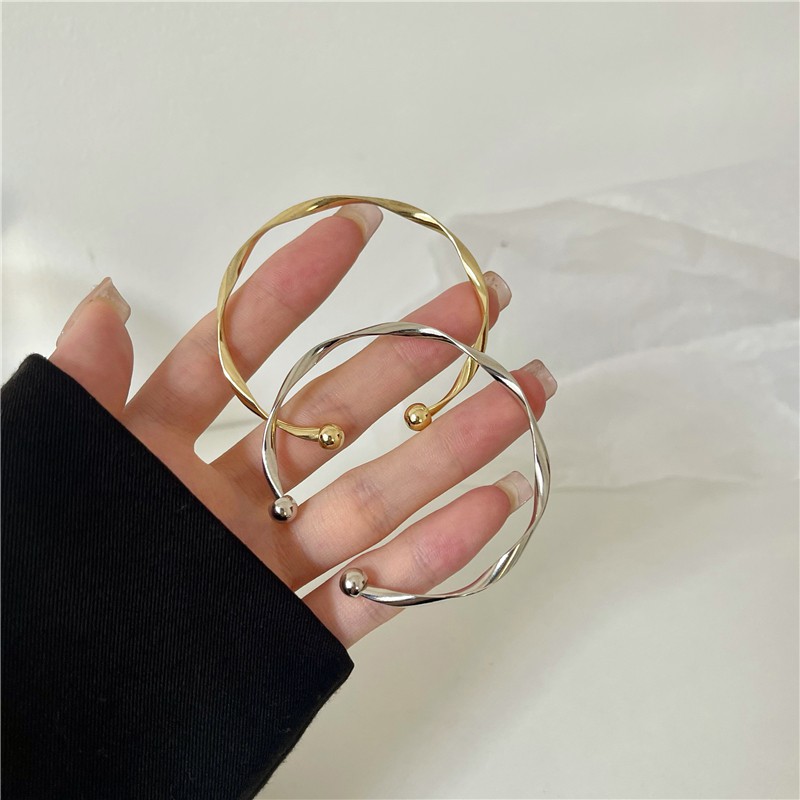 Vòng tay dạng hở thiết kế kiểu gợn sóng phong cách tối giản có thể điều chỉnh được