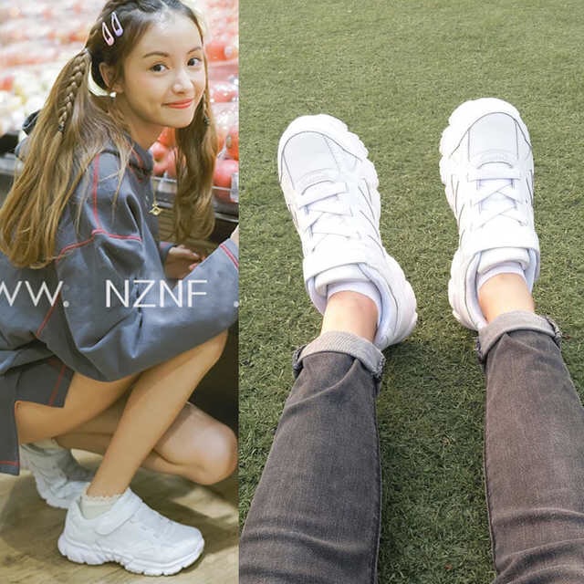 Giày sneaker trắng