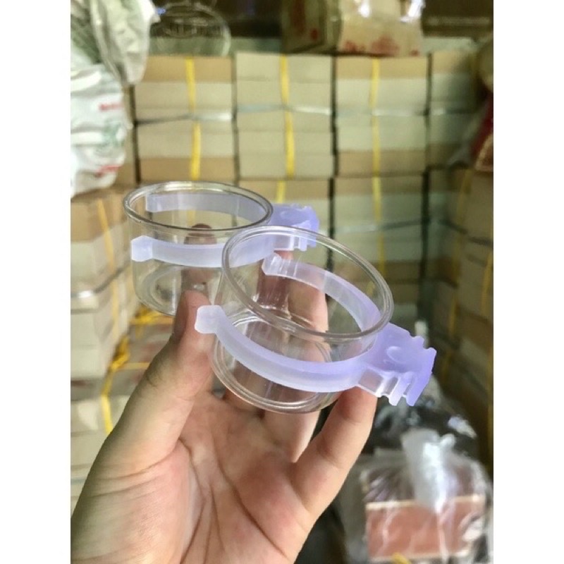 Cóng nhựa quai trắng dành cho mọi loại chim