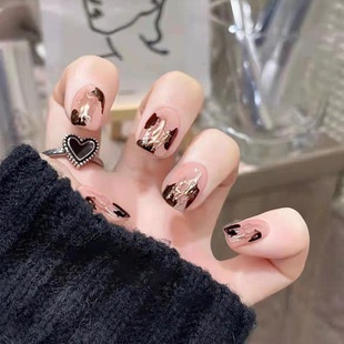 Hộp 24 Móng Tay Giả Trang Trí Nail R351-R400