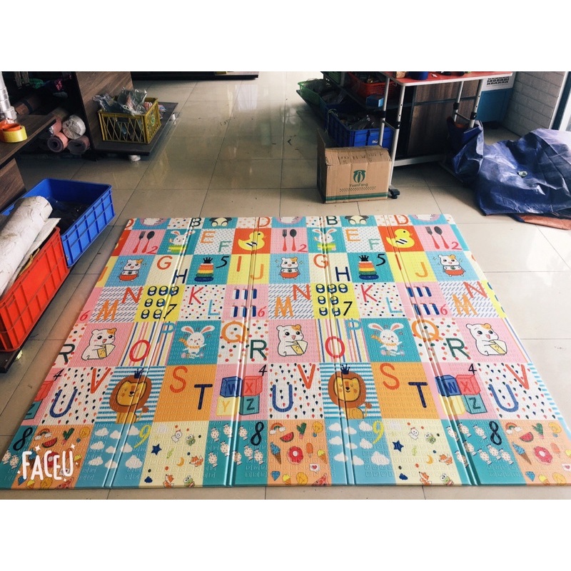 (HOẢ TỐC) Thảm xốp cho bé XPE gấp gọn tấm lót trải sàn 2 mặt chống thấm chống trơn hàn quốc phủ silicon 1m8 * 2m