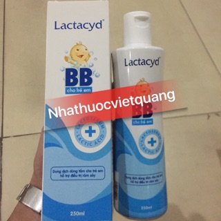 Sữa tắm Lactacyd BB 250ml chống rôm sảy