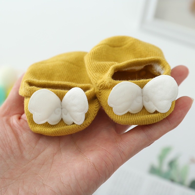 Vớ cotton mềm chống trượt với đế cao su thời trang đáng yêu cho bé
