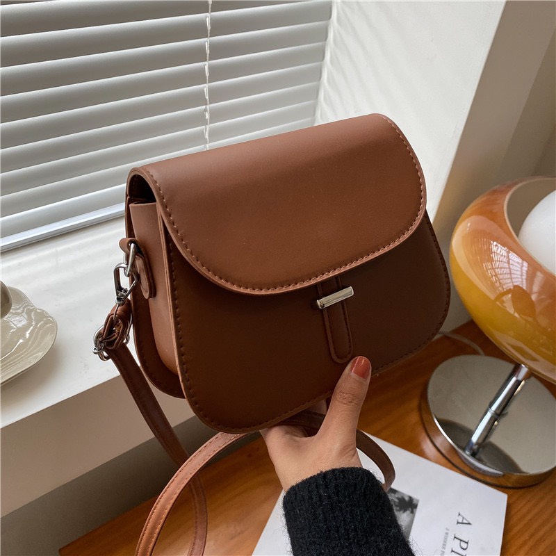 Túi Xách Nữ Đeo Chéo Đẹp Mini Bằng Da Sang Trọng Phong Cách Cổ Điển Công Sở Phù Hợp Cho Đi Chơi Đi Làm Thời Trang Cho Nữ