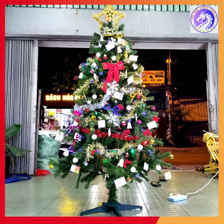 Cây thông noel 1m8 trang trí cây thông giáng sinh đẹp trưng bày ngoài trời phòng khách văn phòng shop quần áo quán cafe