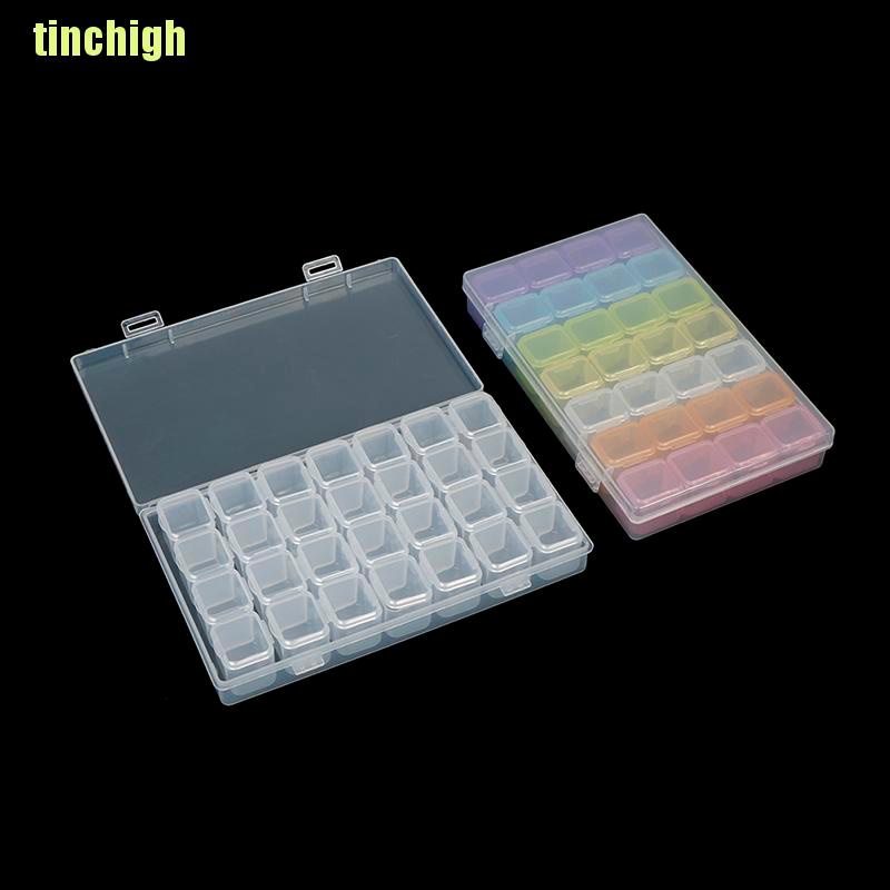 Hộp Nhựa Trong Suốt 28 Ngăn Đựng Đá Trang Trí