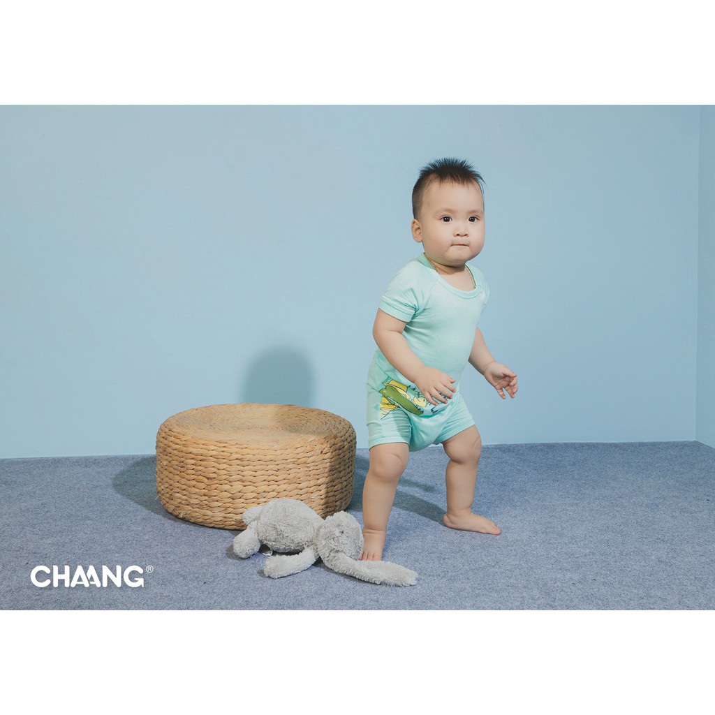 Bộ body cộc cúc chéo bé trai Lake xanh CHAANG