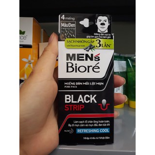 Miếng dán mũi lôt mụn Biore Nhật Bản than hoạt tính cho nam 4 miếng