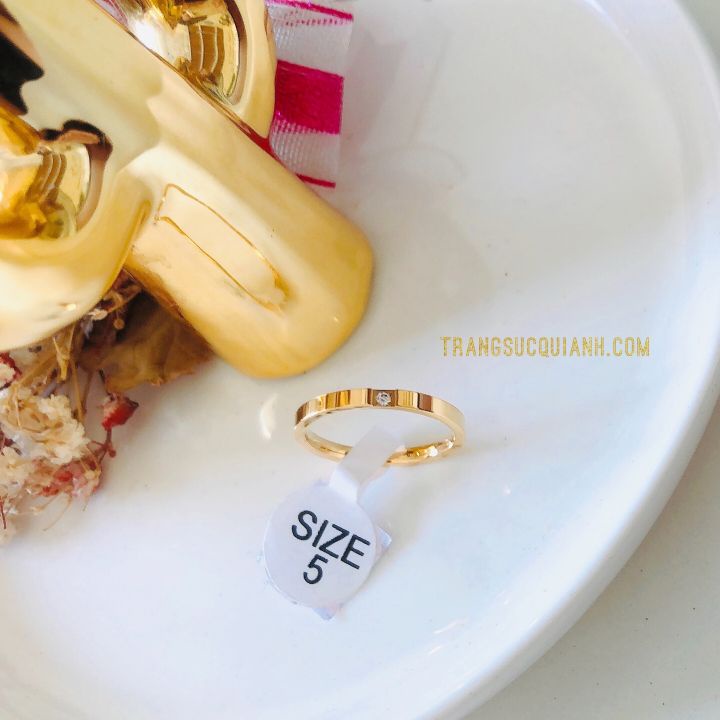 Nhẫn Titan - Nhẫn Titan Đính 1 Đá Chìm Màu Vàng