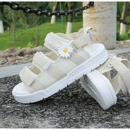 Dép sandal hoa cúc đế cao 4cm hottrend 2021 D137