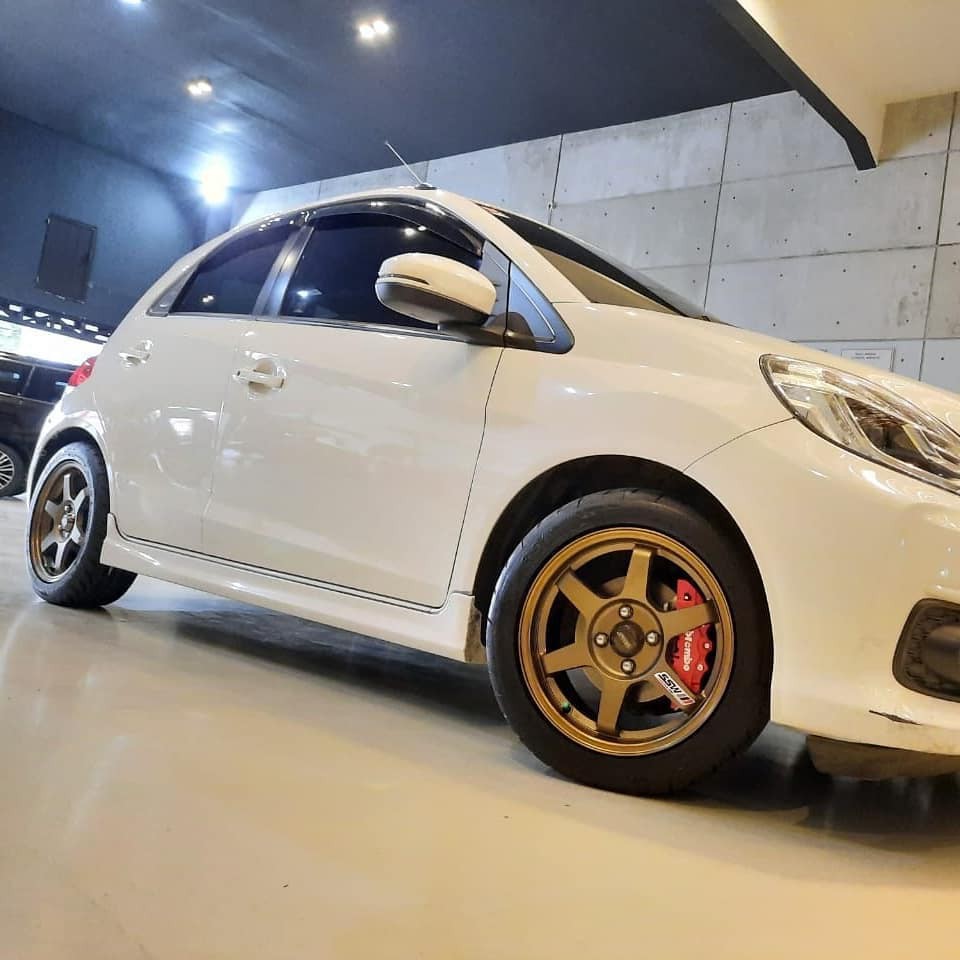 MÂM / lazang ĐỘ ĐẸP R15 4x100 CHO VINFAST FADIL