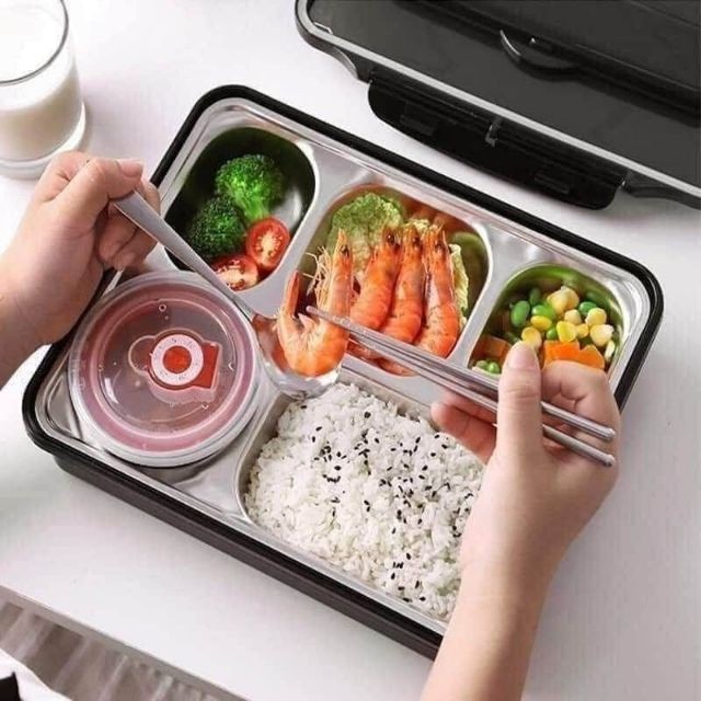 Hộp cơm thuỷ tinh 3 ngăn tiện lợi