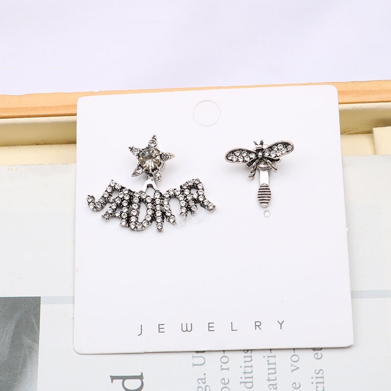 Khuyên Tai Đính Đá Pha Lê Có 3 Gam Màu Trắng &amp; Màu Vàng &amp; màu Đen.