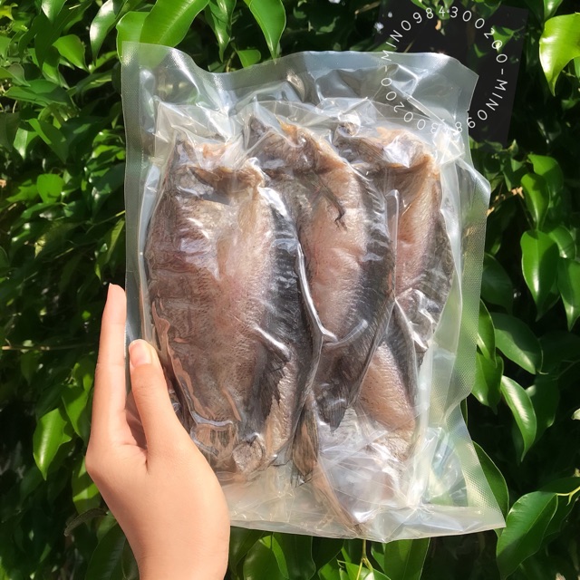 Khô cá sặc bổi Cà Mau - size 12-13 con/kg