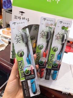 5 bàn chải than tre hàn quốc
