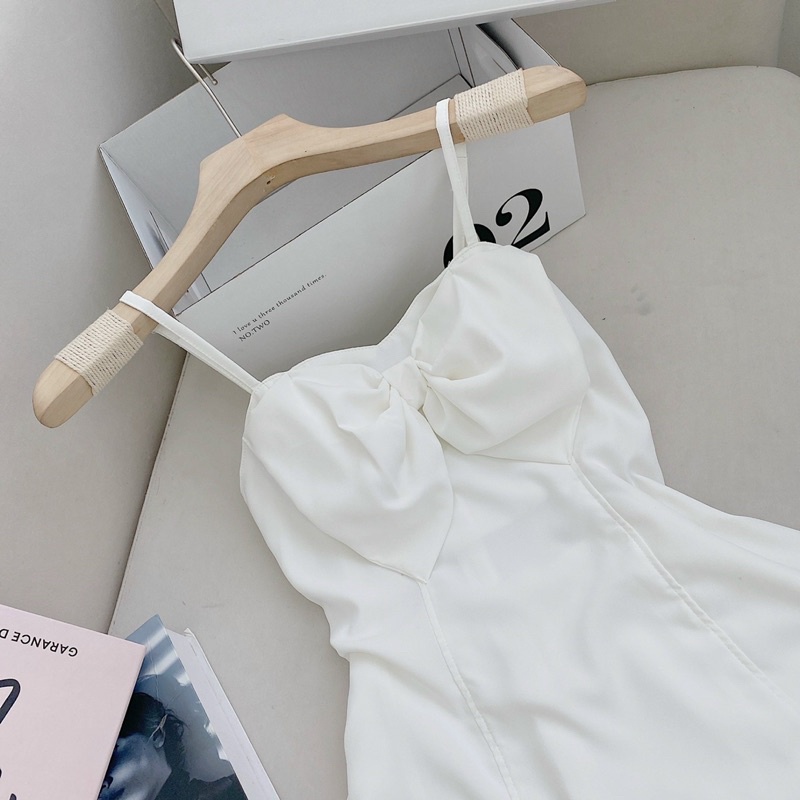 Set áo nữ kiểu nơ ngực kềm quần short màu trắng thời trang nữ xinh nữ tính | BigBuy360 - bigbuy360.vn