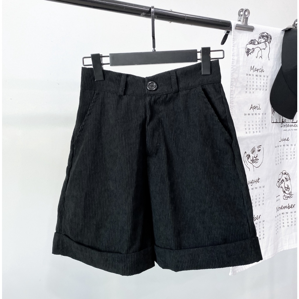 Quần Short Nữ Nhung Gân Form Rộng màu KEM/ĐEN