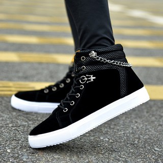Giày sneaker cao cổ nam có xích