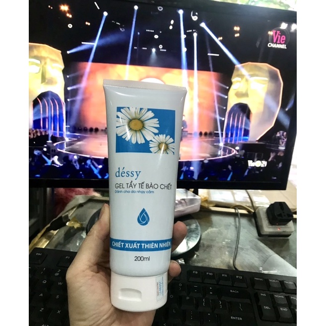 GEL Tẩy Da chết DESSY ,dành cho da nhạy cảm .