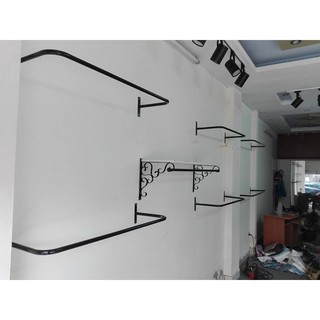 Giá treo chữ U, dài 1m2,1m5. Chất liệu sắt sơn tĩnh điện, màu đen hàng đẹp