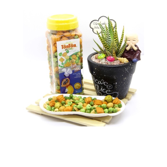 Snack và đậu thập cẩm Tân Tân 200g