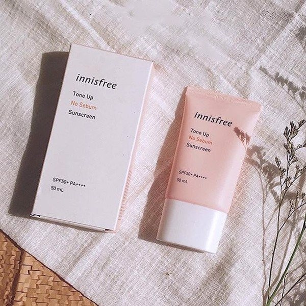 [ Tặng Quà ]_Kem chống nắng innisfree nâng tone chống nắng bảo vệ da hiệu quả 50ml | BigBuy360 - bigbuy360.vn