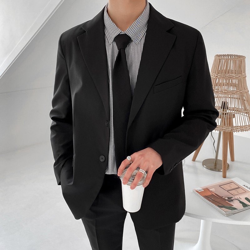 Áo Khoác Blazer Hai Nút Dáng Ôm Màu Đen Thời Trang Công Sở Cao Cấp Cho Nam